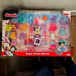 New Minnie aMouse 19pc fashion set